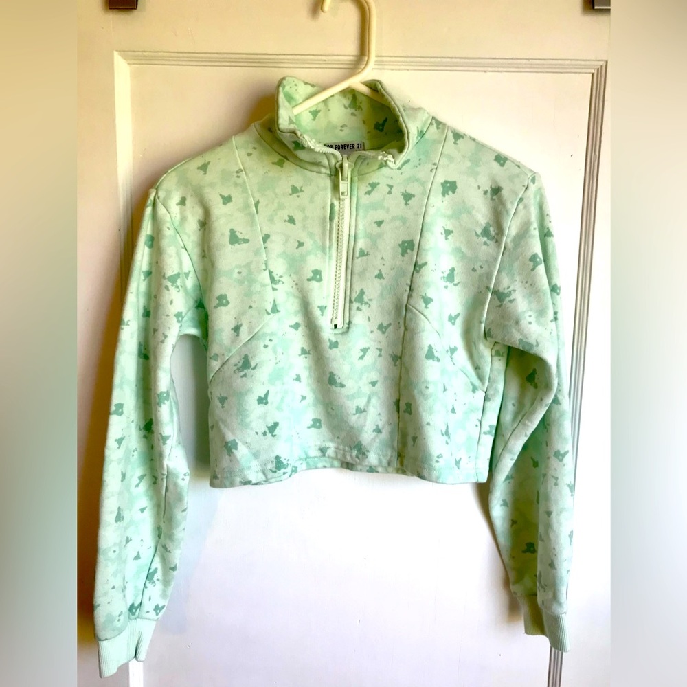 Forever 21 Quarter-zip Crop-Top Sweatshirt Women’s Size Small